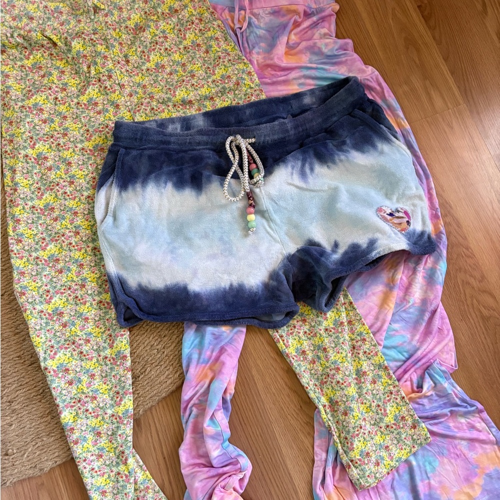 Love shack fancy bottoms